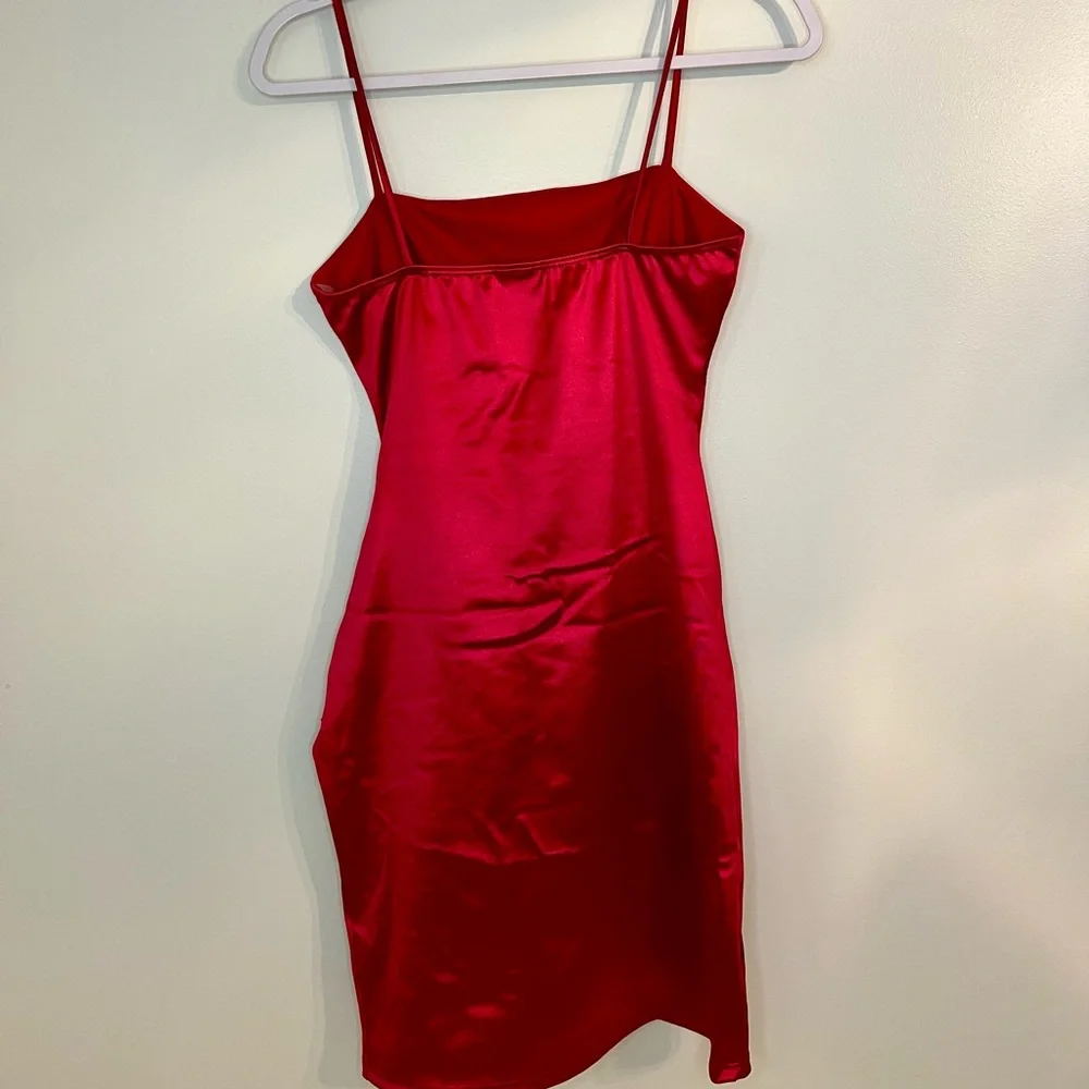 Windsor Wrapped in Satin Mini Dress NWOT - Picture 3 of 8